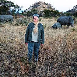 Er du heldig kan du komme tæt på næsehornene i Matobos