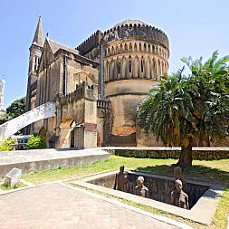 Den gamle slaveby Stone Town byder på masser af historie