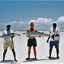 Dybhavsfiskeri er en yndet sport langs kysten