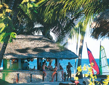 Sandies Tropical Village kenyakysten africa tours