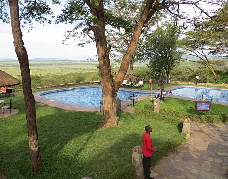 pool ved savannen africa tours