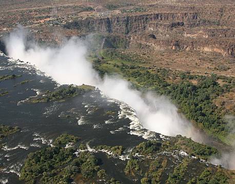 Mosi-oa-Tunya N.P Zambia africa tours