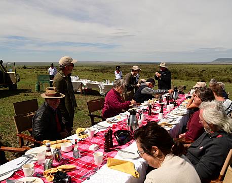 safari med fællespisning africa tours