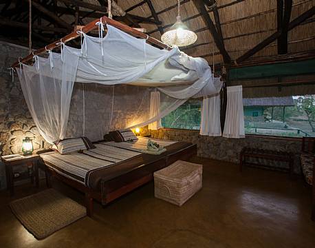 MvuuCamp, Liwonde N.P malawi 2 africa tours