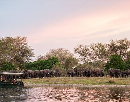 MvuuCamp, Liwonde N.P malawi 4 africa tours