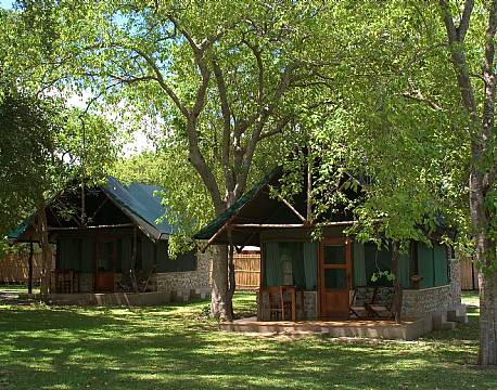 MvuuCamp, Liwonde N.P malawi 9 africa tours