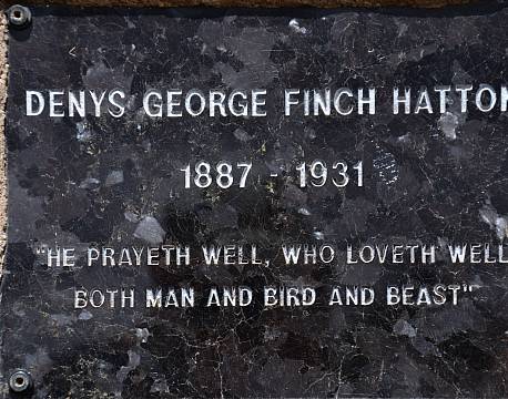 denys george finch hatton africa tours