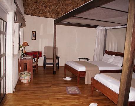 Mahogany Springs Bwindi uganda africa tours