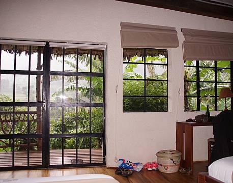 Mahogany Springs Bwindi uganda africa tours