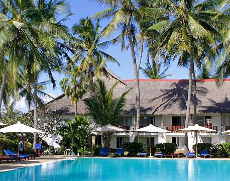Voyager Beach Resort kenyakysten africa tours