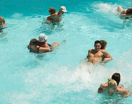 Voyager Beach Resort kenyakysten africa tours