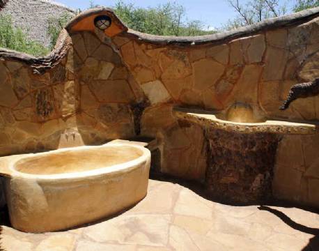 Tumbili Cliff Lodge kenya 5 africa tours