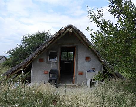 lokalt hus africa tours
