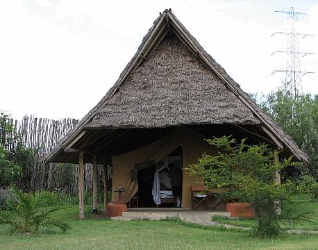 stråtagshytte africa tours