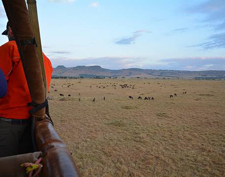 luftballon over savannen africa tours