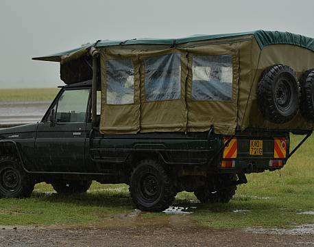 safaribil regn africa tours