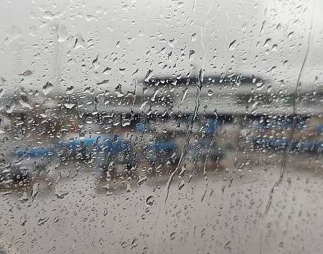 regn på flyvindue africa tours