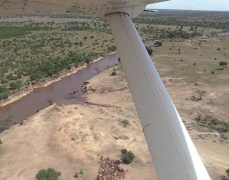 flyvetur over savannen africa tours