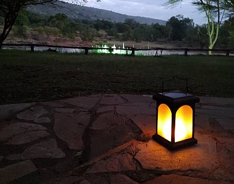 udsigt over savannen aften africa tours