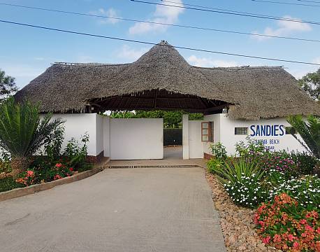 sandies indkvartering strand africa tours