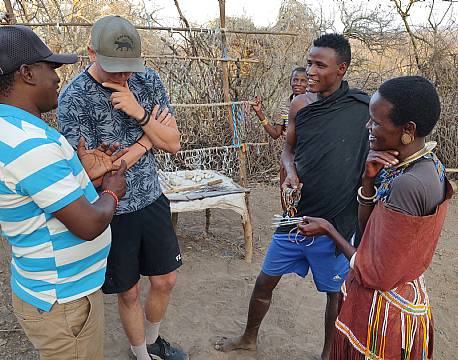 indfødte tanzania africa tours