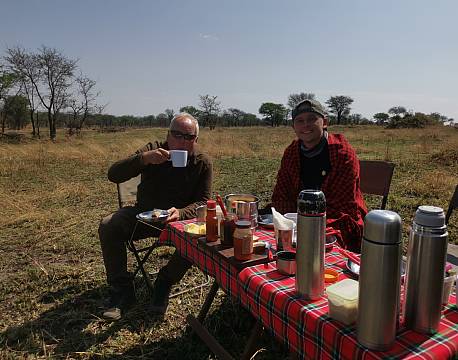 safari middag på savannen tanzania africa tours
