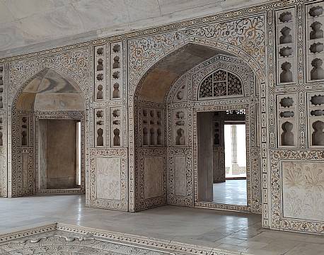 taj mahal indeni africa tours