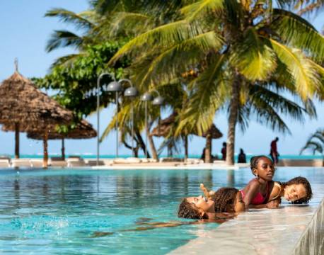  Casa Beach Hotel, Jambiani zanzibar 3 africa tours