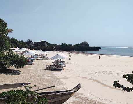 hvid badestrand africa tours