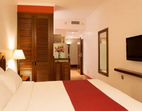 Standard værelse på Ole Sereni Hotel, Nairobi, Kenya 5 africa tours