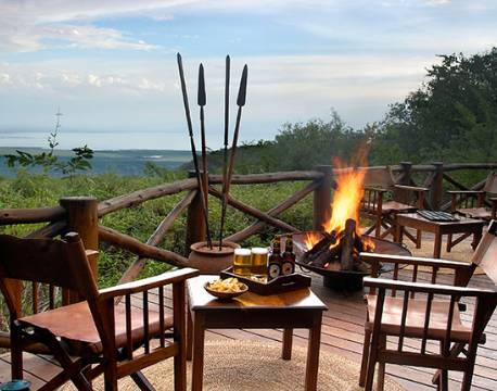 Udsigten kan synes uendelig fra Kirurumu Camp tanzania 4 africa tours