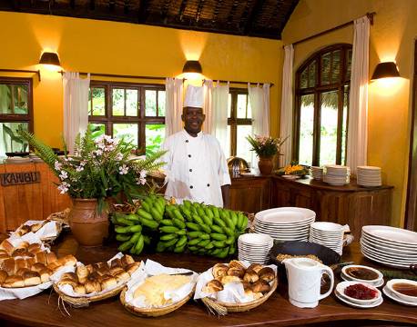 Restaurant og buffet på Moivaro Coffee Plantation Lodge, Arusha, Tanzania 