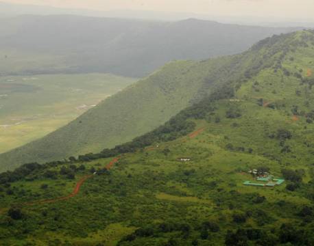 Rhino Lodge, Ngorongoro Krateret, Tanzania set fra luften tanzania 10 africa tours