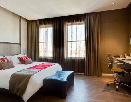 Standard værelse på Protea Breakwater Lodge, Cape Town, Sydafrika 2 africa tours