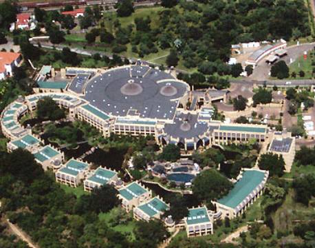 The Kingdom Hotel, Victoria Falls, Zimbabwe set fra luften 6 africa tours