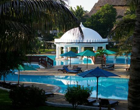 Southern Palms Beach Resort Mombasa DIC kenyakysten africa tours