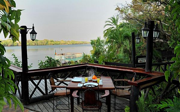 Victoria Falls Waterfront Lodge
