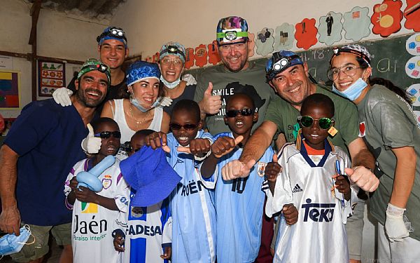 Africa Tours samarbejder med Imvelo Safari Lodges, der er meget mere end luksus indkvartering. 