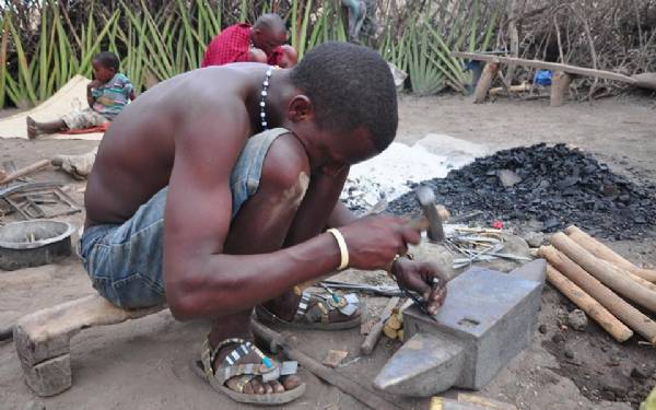Fra rejseleder Carsten p Ngorongoro Kraterets Hemmeligheder - fra Lake Eyasi