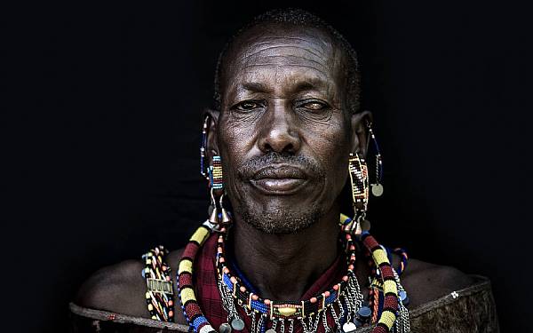 Fra rejseledere og naturfotografer Uri og Helle og masaierne 