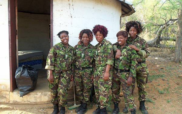 10 nye Black Mambas er nu frdiguddannet