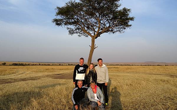 Privat safari i Kenya med dansktalende Geoffrey Sendeu