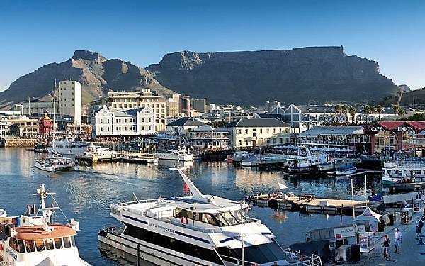 Hvad kan man opleve i og omkring Cape Town?