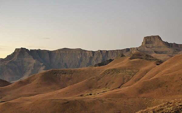 P hiking i Drakensbjergene og safari i Kruger