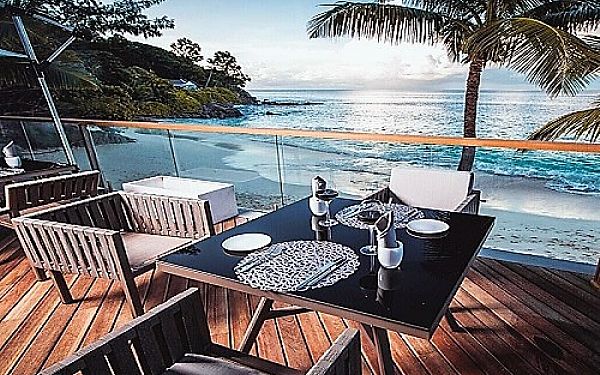 Carana Beach Hotel - Mah 