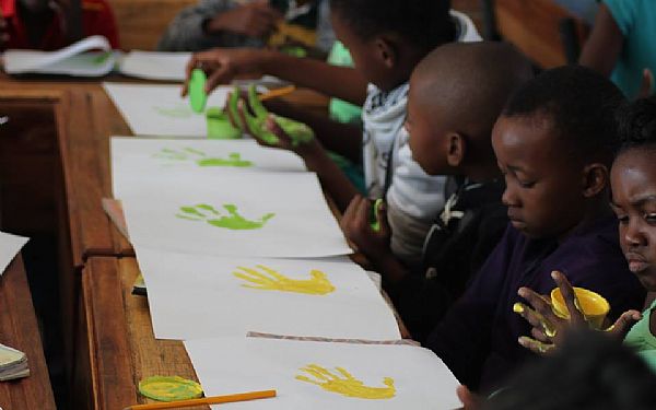 Black Mambas siger goddag til 290 nye bushbabies