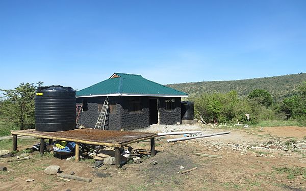 5000 liters vandtank sikre vand til mere end 20 husholdninger